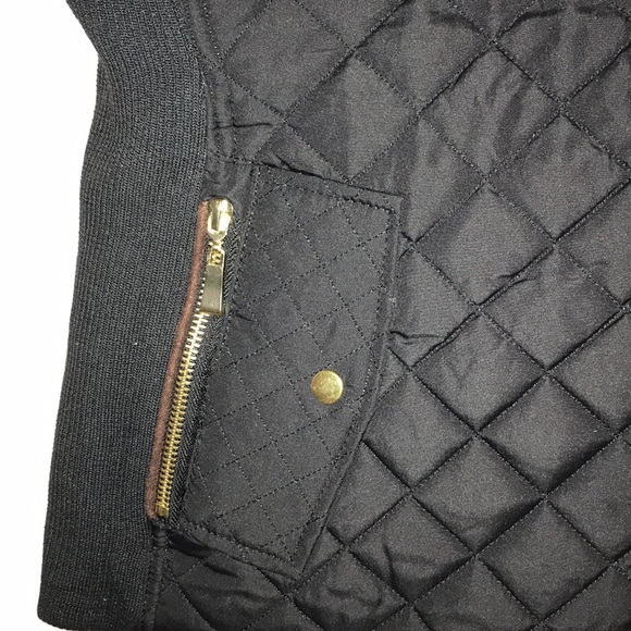 Black vest with brown piping and gold zippers. - Picture 3 of 4